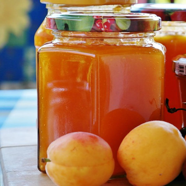apricot jam made using Certo UK to ensure a consistent set Certo.co.uk